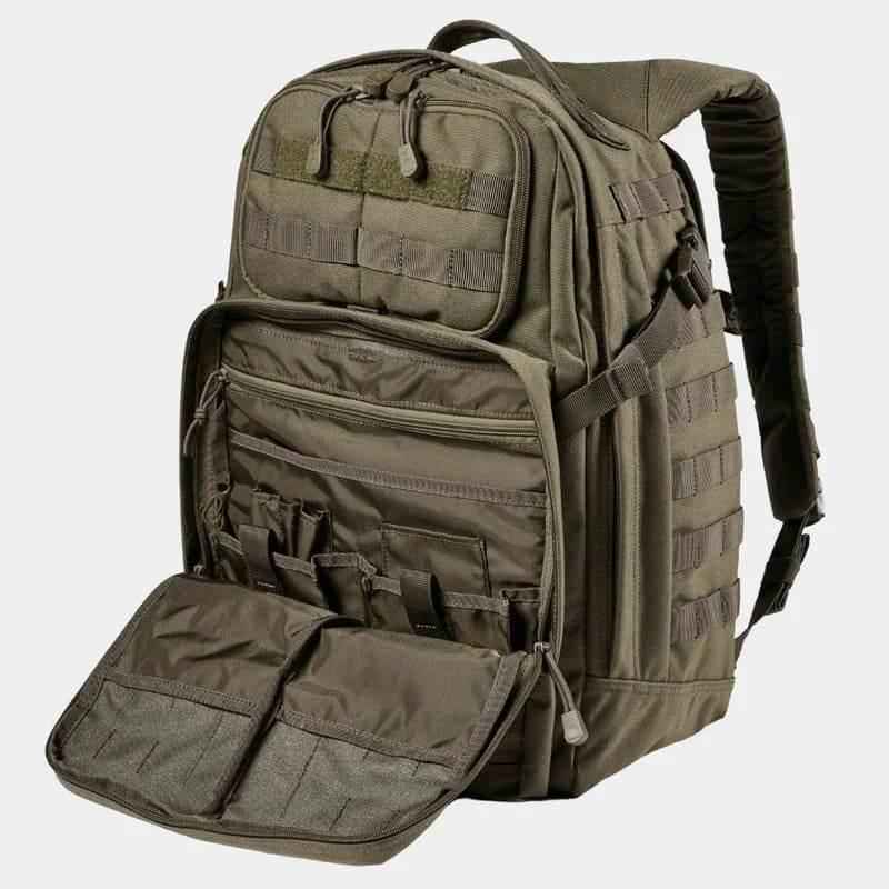 Mochila táctica verde caqui con tapa superior y bolsillos frontales con cremallera
