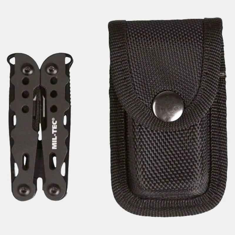 Funda de tela negra con botón metálico y multiherramienta plegada