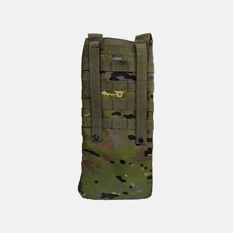 Bolsa de hidratación Camelbak 2,5 L camuflaje verde con etiqueta CORSo y tiras laterales