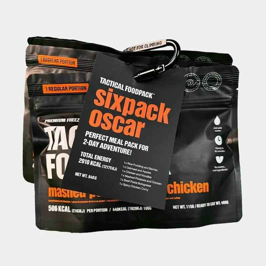 Pack Sixpack Oscar Tactical Foodpack negro con cierre tipo mosquetón y etiquetas